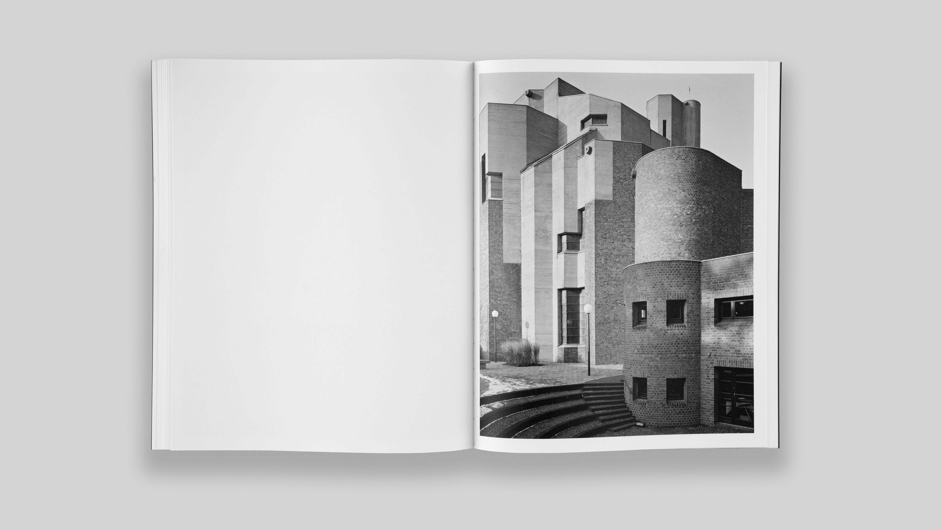 bertrand cavalier concrete doesn't burn book published by fw:books 2020